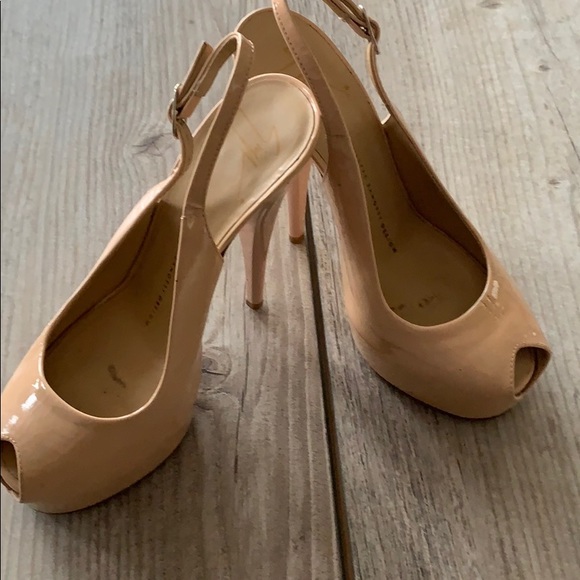 Giuseppe Zanotti Shoes - Giuseppe Zanotti platform nude peep toe stiletto